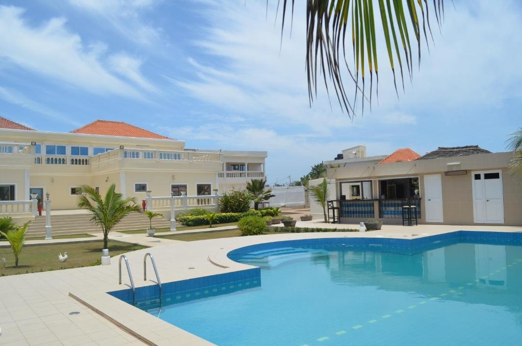Hotel Residence Madiba  Facilities  Swimming Pool 1