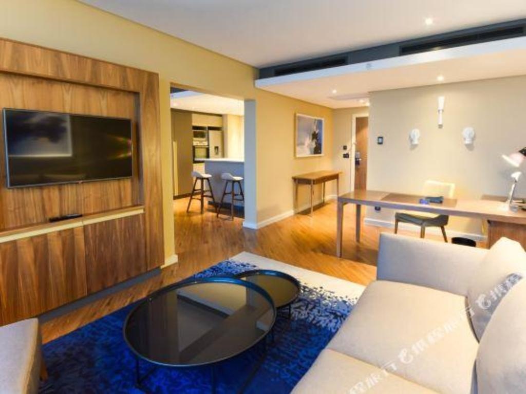 Hotel 2 Fevrier Lome  Rooms  Executive Apartment 26