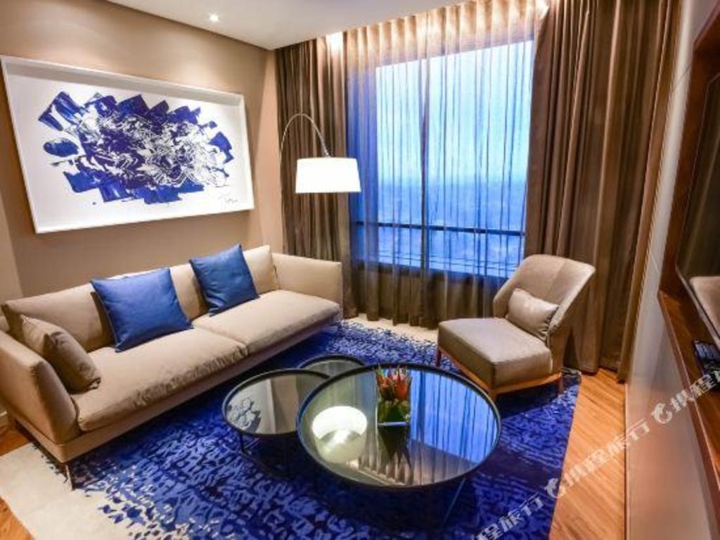 Hotel 2 Fevrier Lome  Rooms  Executive Suite 18