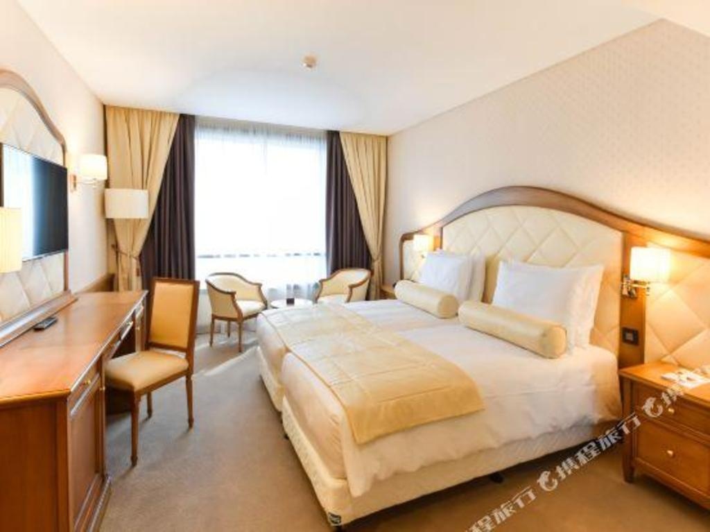 Hotel 2 Fevrier Lome  Rooms  Presidential Apartment 14