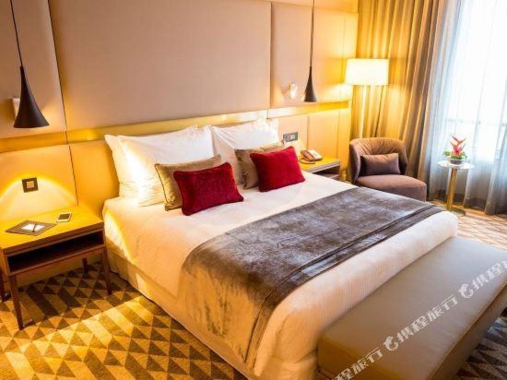 Hotel 2 Fevrier Lome  Rooms  Rooms Image 11 11