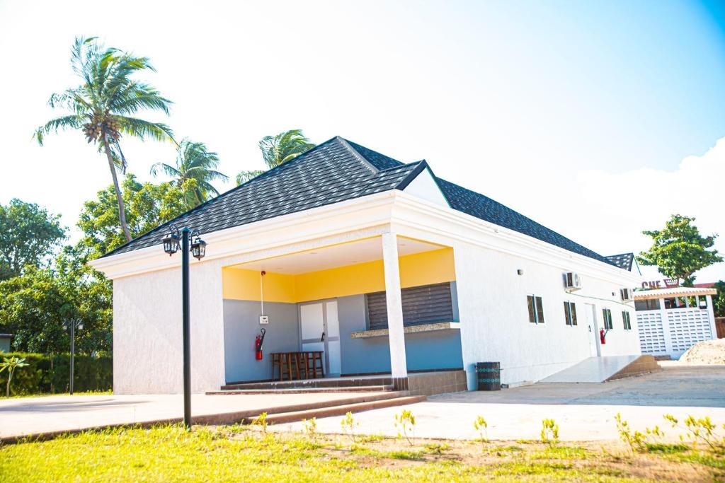 Hotel Sarakawa  Facilities  Surrounding Environment 36
