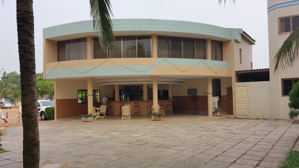 Hotel Ghis Palace  Facilities  Barlounge 20