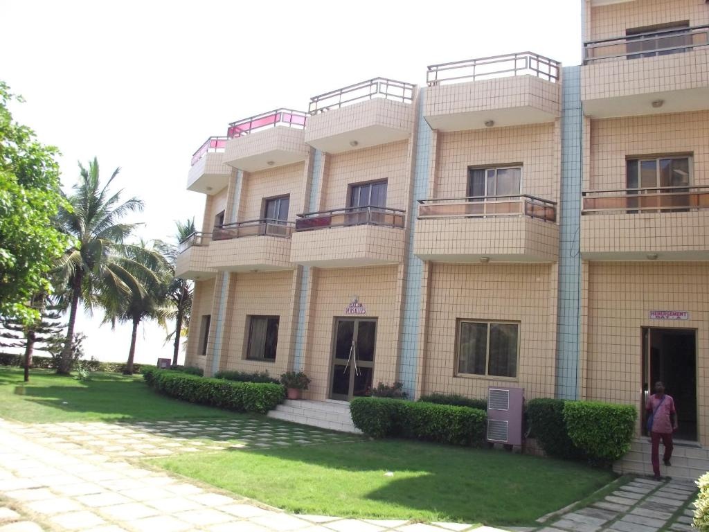 Hotel Ghis Palace  Property Views  Exterior View 15