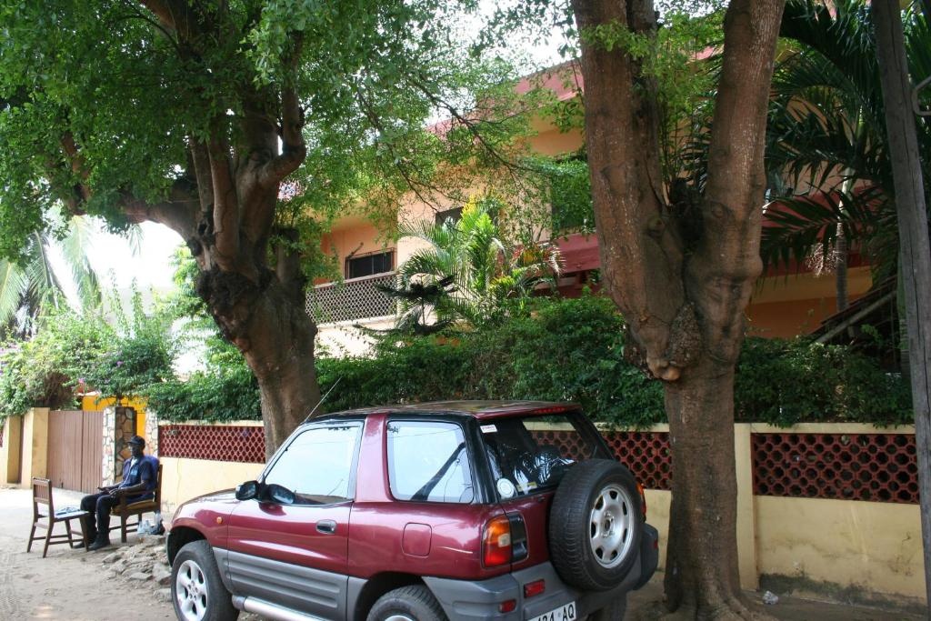 Hotel Aurore Lome  Property Views  Entrance 10