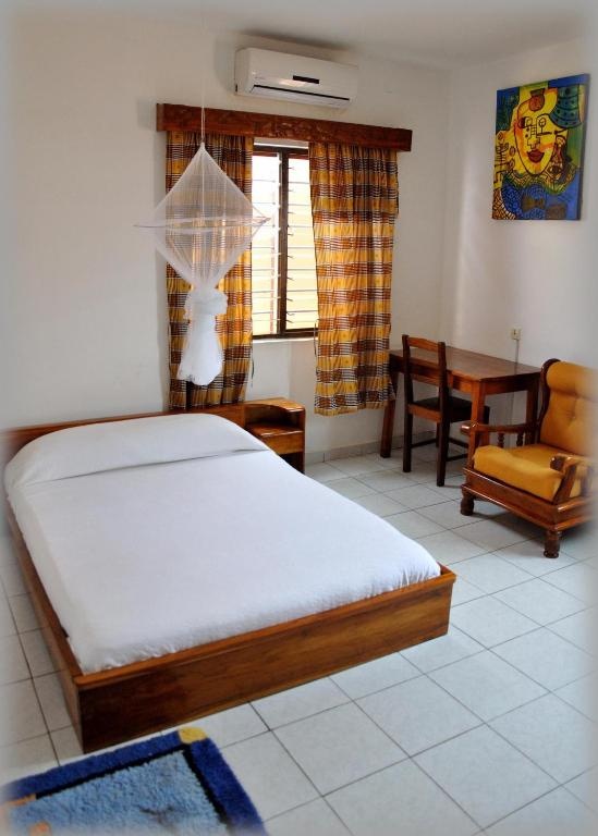 Hotel Aurore Lome  Rooms  Deluxe Double Room 3