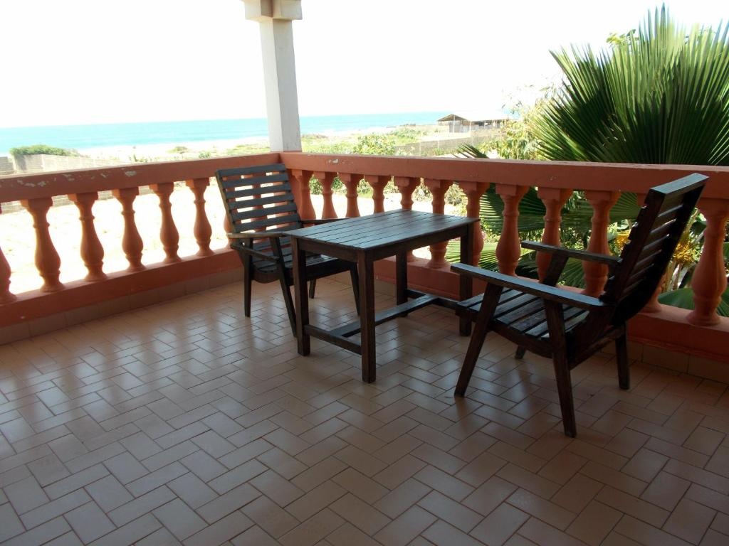 Hotel Alize Plage  Property Views  View 1