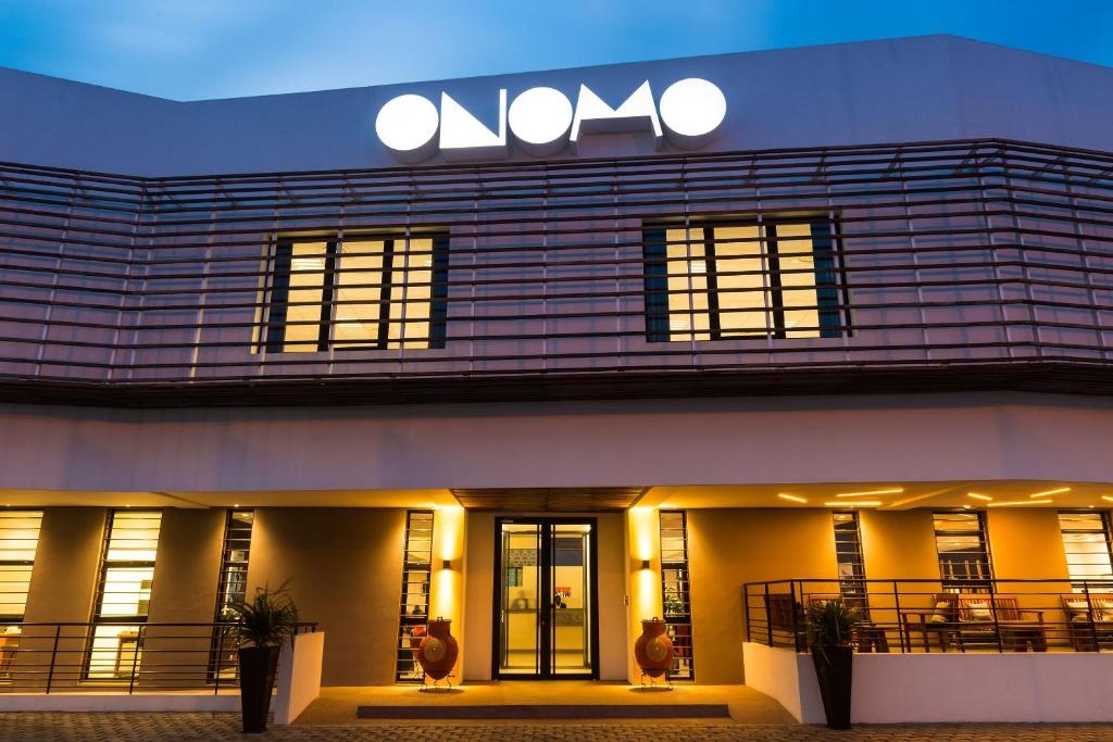 ONOMO Hotel Lome  Property Views  Entrance 5