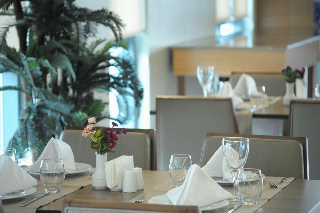 Nearport Sabiha Gokcen Airport Hotel  Dining  Dining Image 8 8