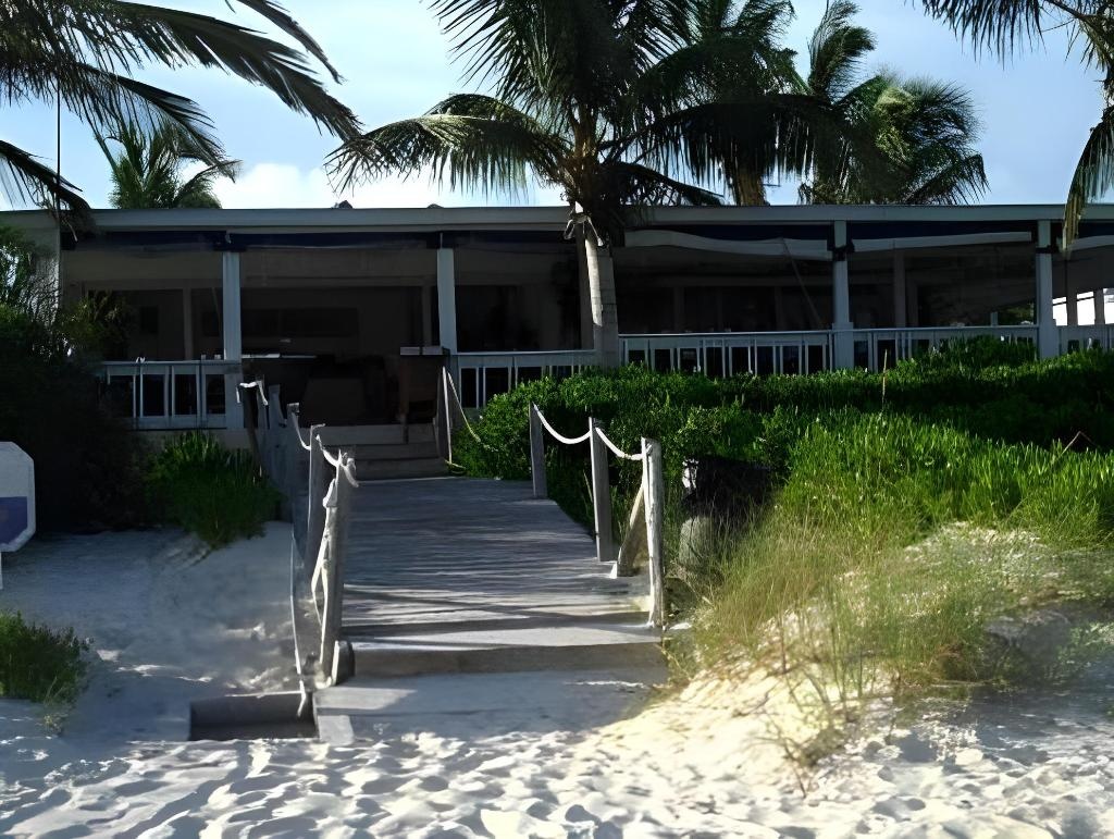 Sibonne Beach Hotel  Facilities  Surrounding Environment 34