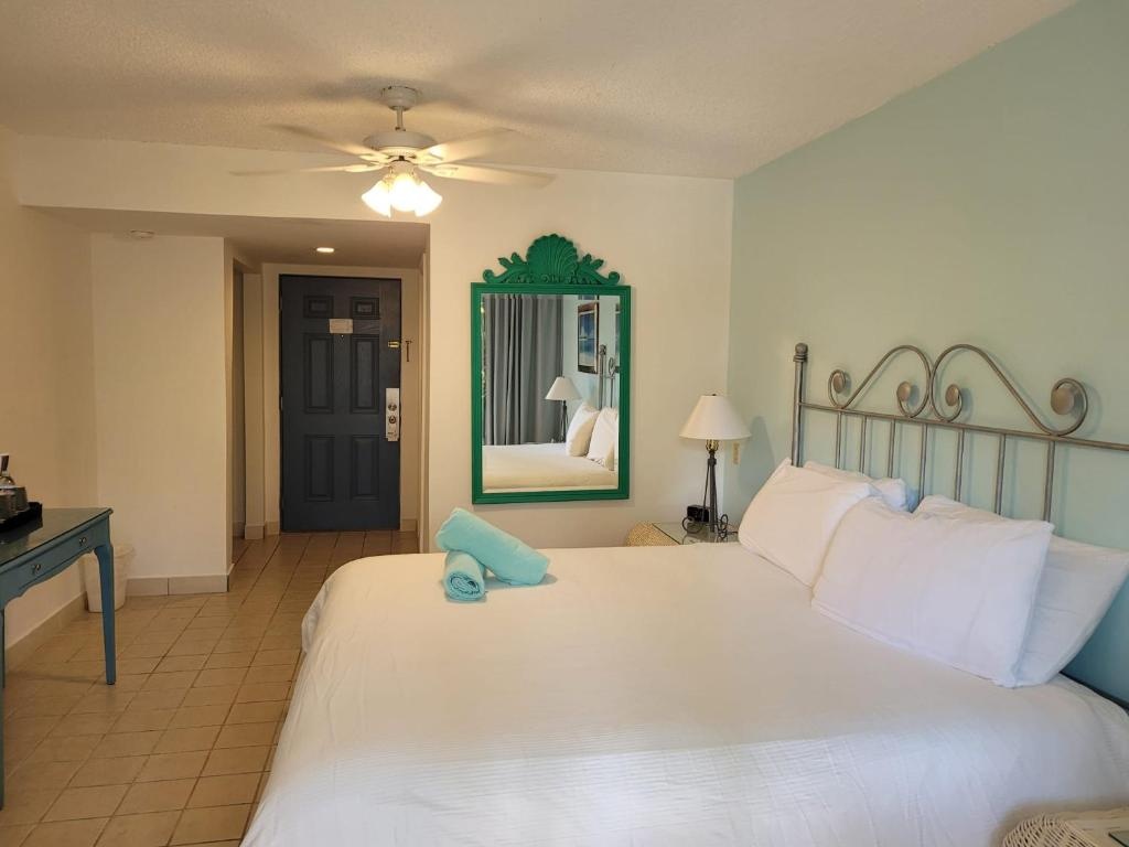 Sibonne Beach Hotel  Rooms  Standard Courtyard Garden Room 7