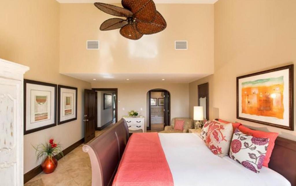 The Somerset On Grace Bay  Rooms  Rooms Image 7 7