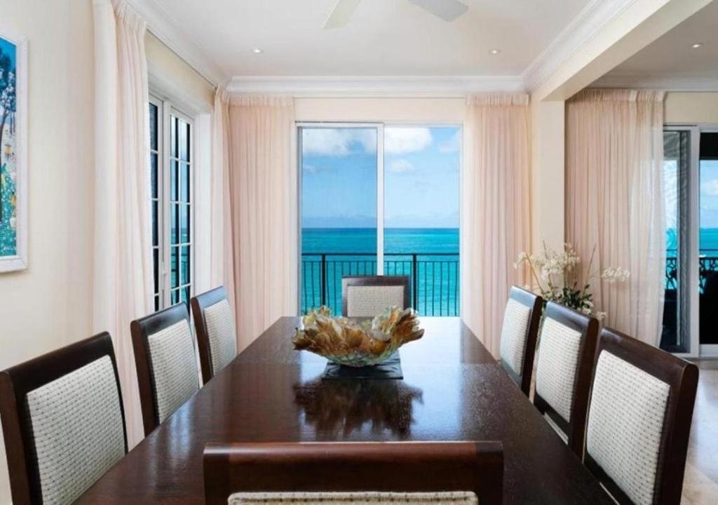 The Regent Grand  Facilities  Facilities 37