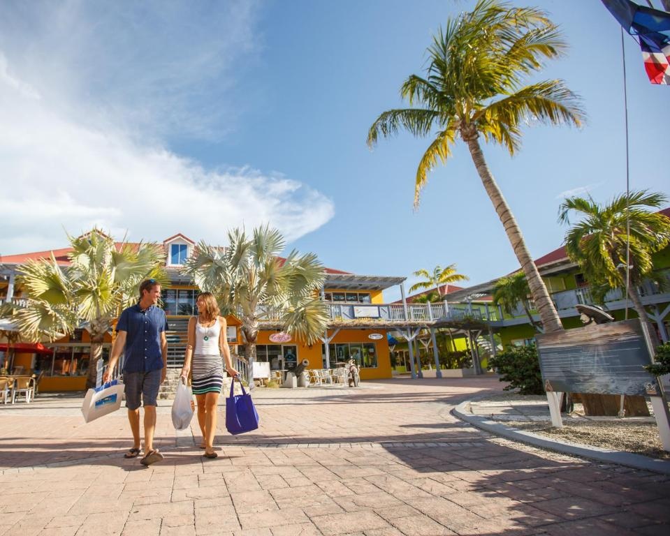 Ports Of Call Resort  Facilities  Attractions 25