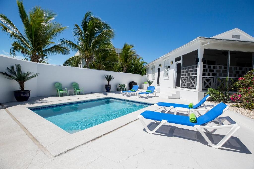 Ports Of Call Resort  Facilities  Swimming Pool 10