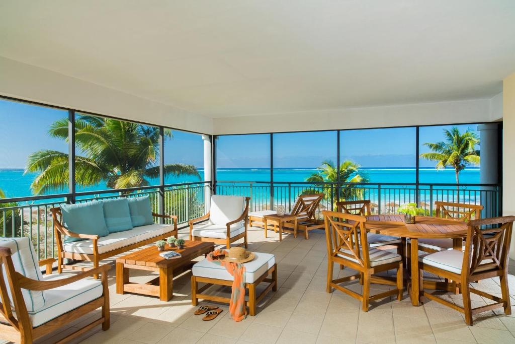 The Sands At Grace Bay  Facilities  Balconyterrace 3