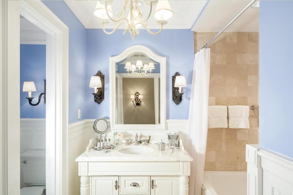 The Palms Turks And Caicos  Facilities  Bathroom 30