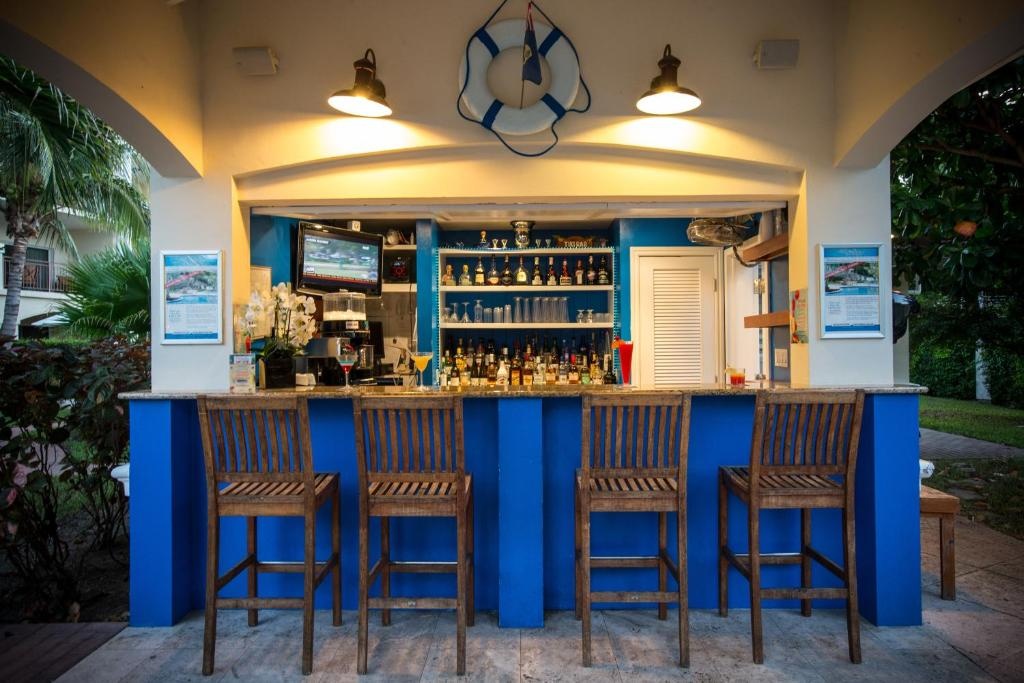 Villa Del Mar  Facilities  Barlounge 27