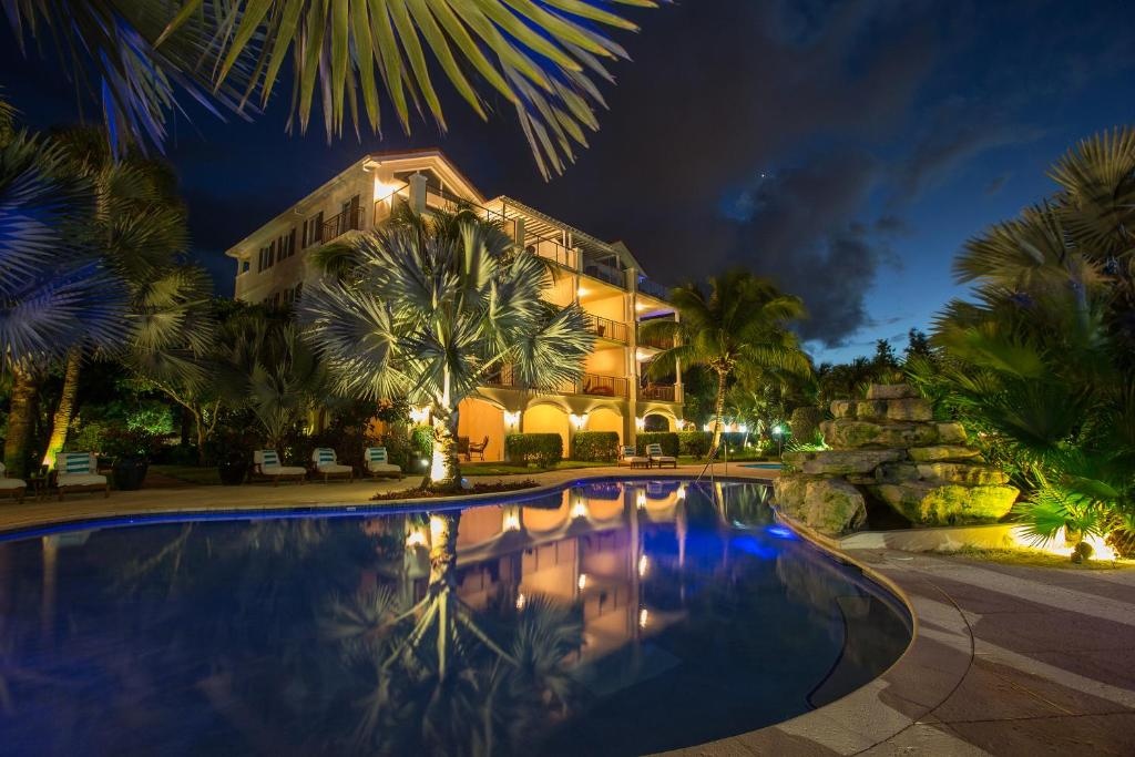 Villa Del Mar  Facilities  Swimming Pool 1