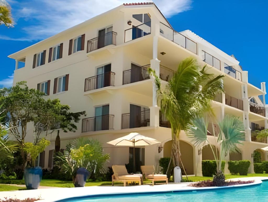Villa Del Mar  Property Views  Exterior View 1