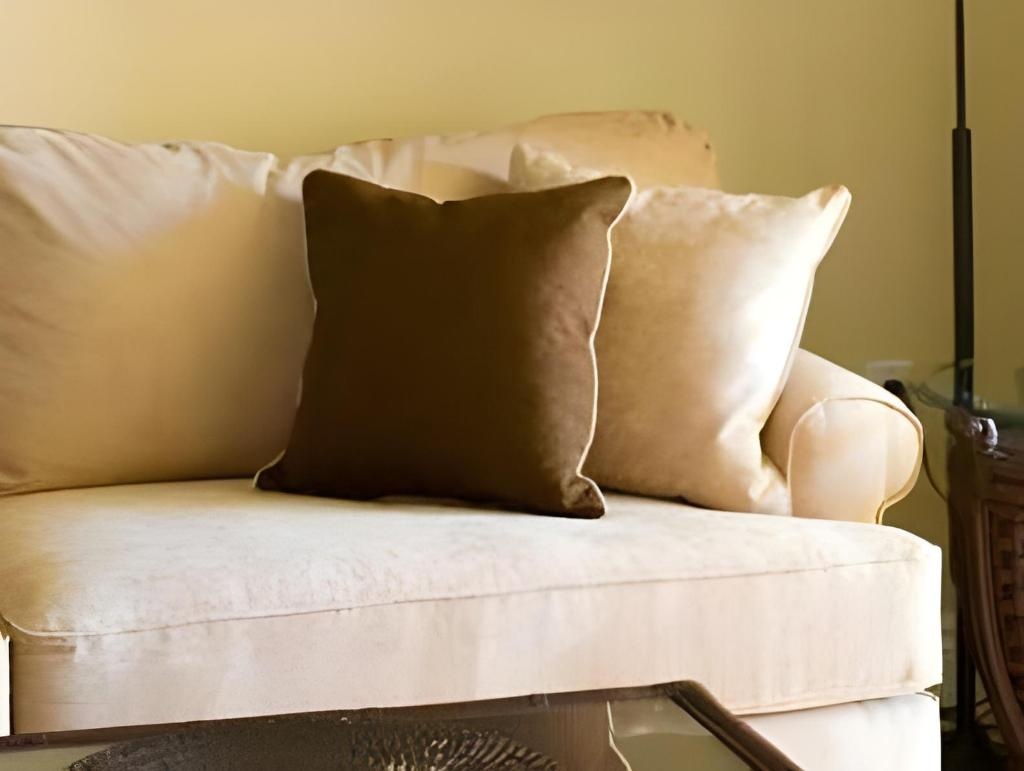 Villa Del Mar  Property Views  Interior View 3