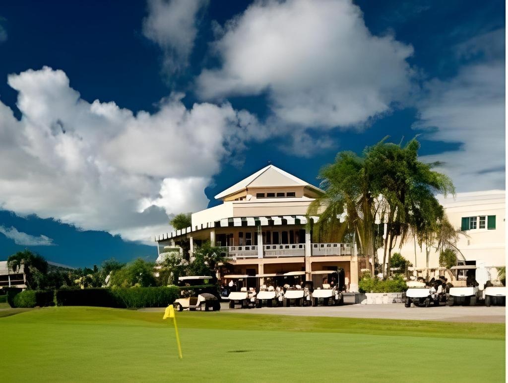 The Tuscany On Grace Bay  Property Views  Exterior View 11