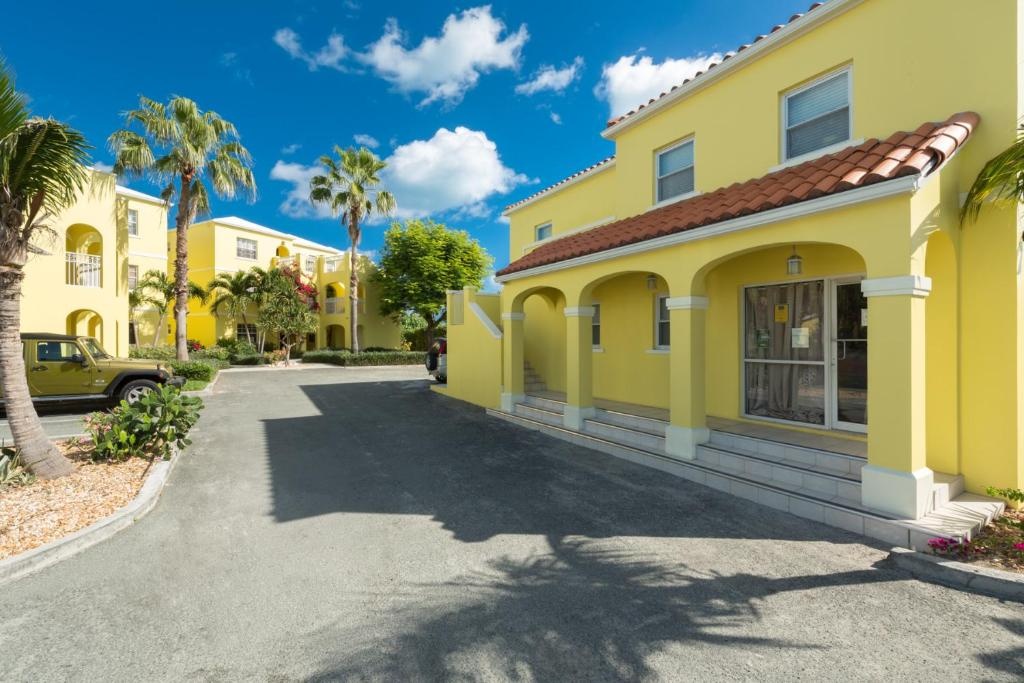The Inn At Grace Bay  Property Views  Entrance 5