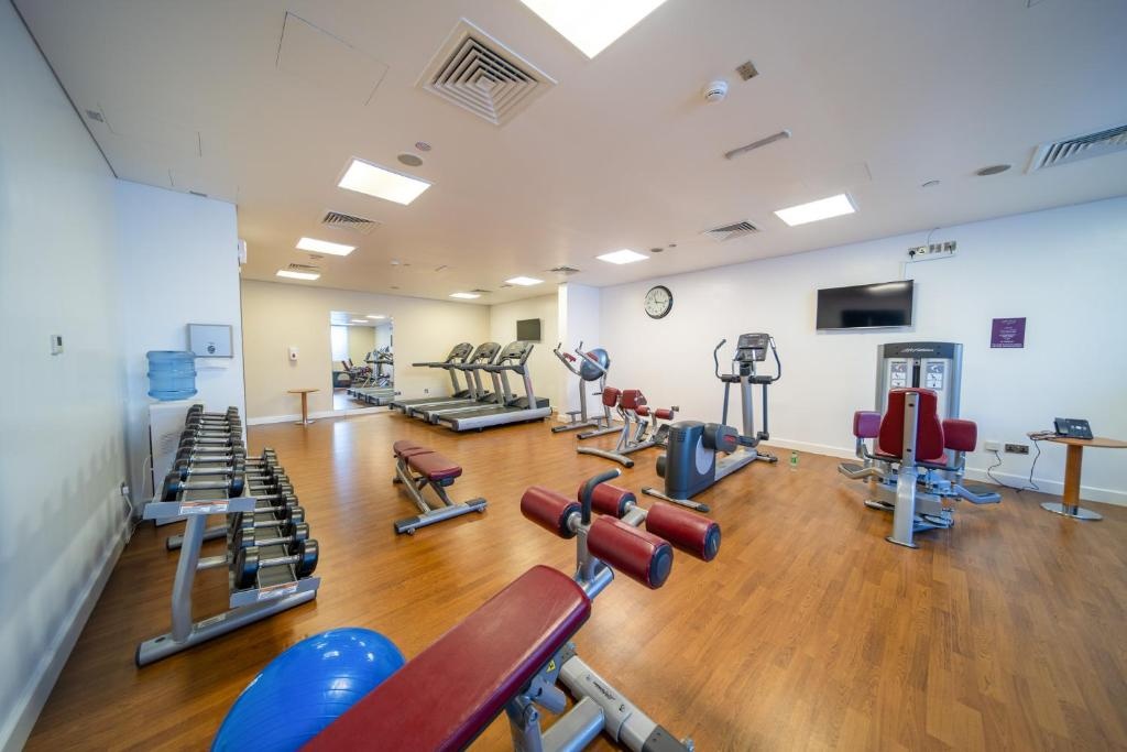 Premier Inn Abu Dhabi Airport Business Park  Facilities  Fitness Center 18