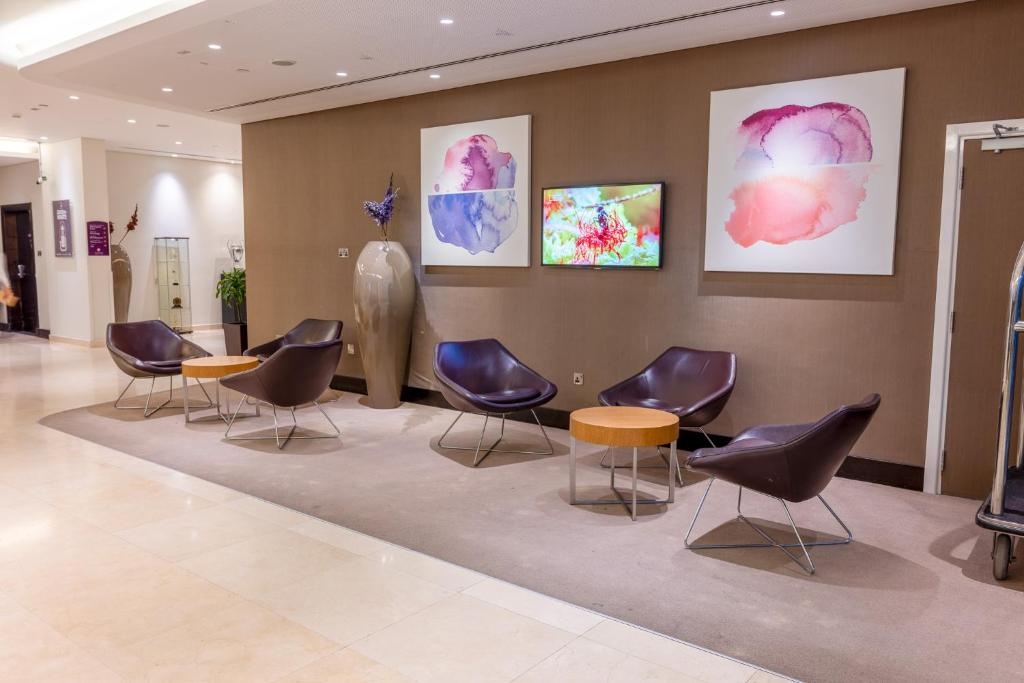 Premier Inn Abu Dhabi Airport Business Park  Property Views  Lobby 8