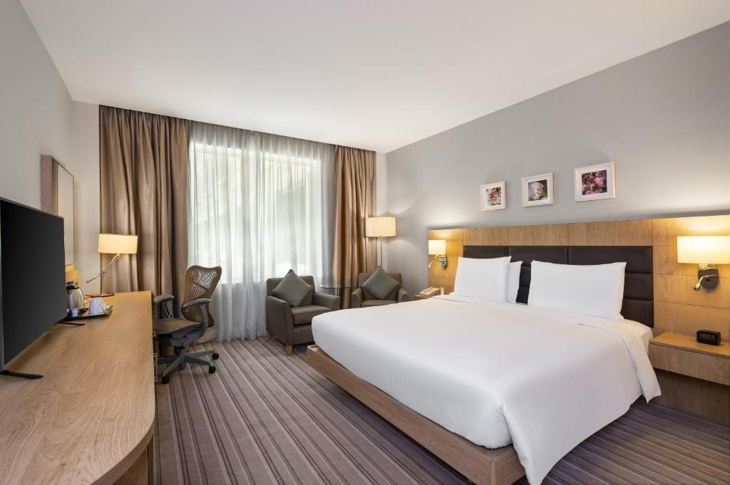 Hilton Garden Inn Dubai Mall Avenue  Rooms  Rooms Image 2 2