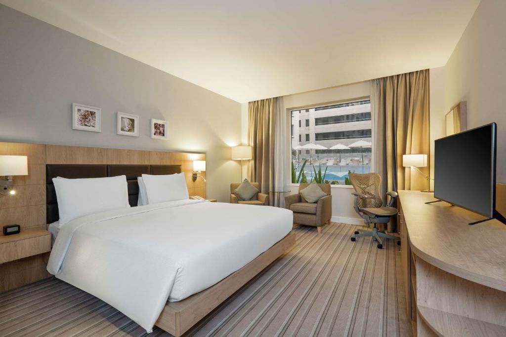 Hilton Garden Inn Dubai Mall Avenue  Rooms  Rooms Image 6 6