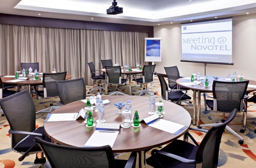Ibis Deira Creekside Dubai  Facilities  Banquet Hall 3