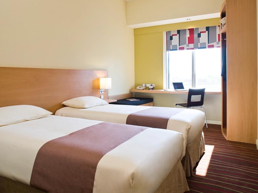 Ibis Deira Creekside Dubai  Rooms  Twin Standard 5