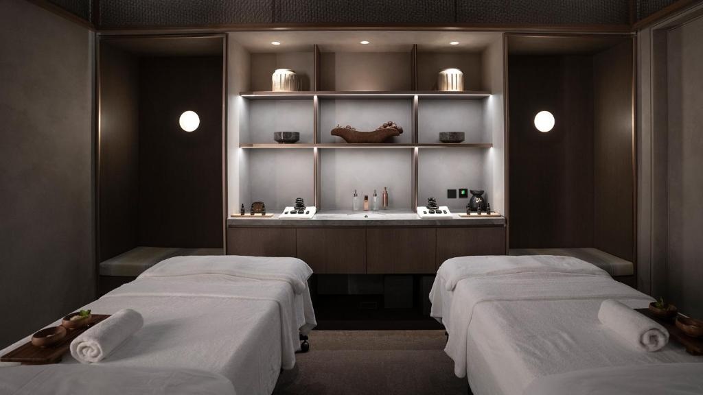 Aspen Chalets By Kempinski Hotel Mall Of The Emirates  Facilities  Spa 10