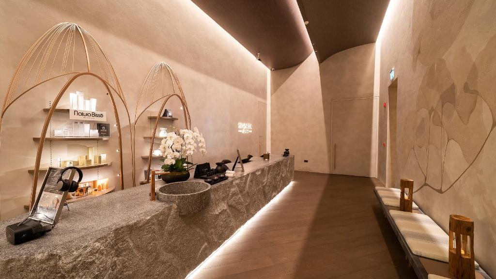 Aspen Chalets By Kempinski Hotel Mall Of The Emirates  Facilities  Spa 8