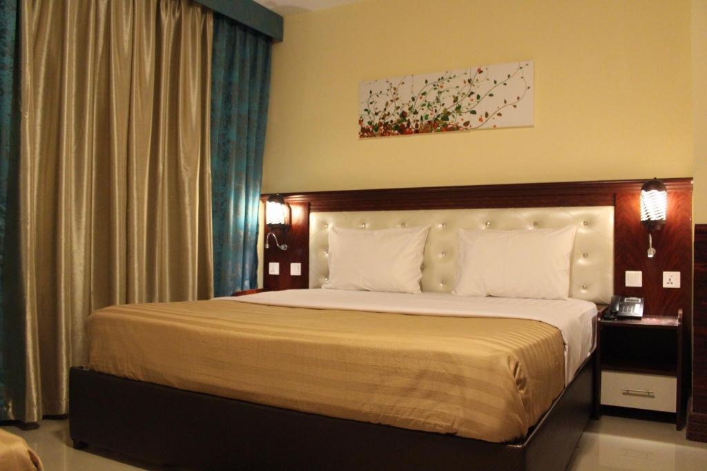 Mariana Hotel  Rooms  Single Room 13