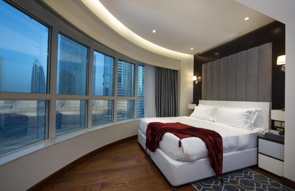 Number One Tower Suites Hotel  Rooms  Panoramic Studio View 4