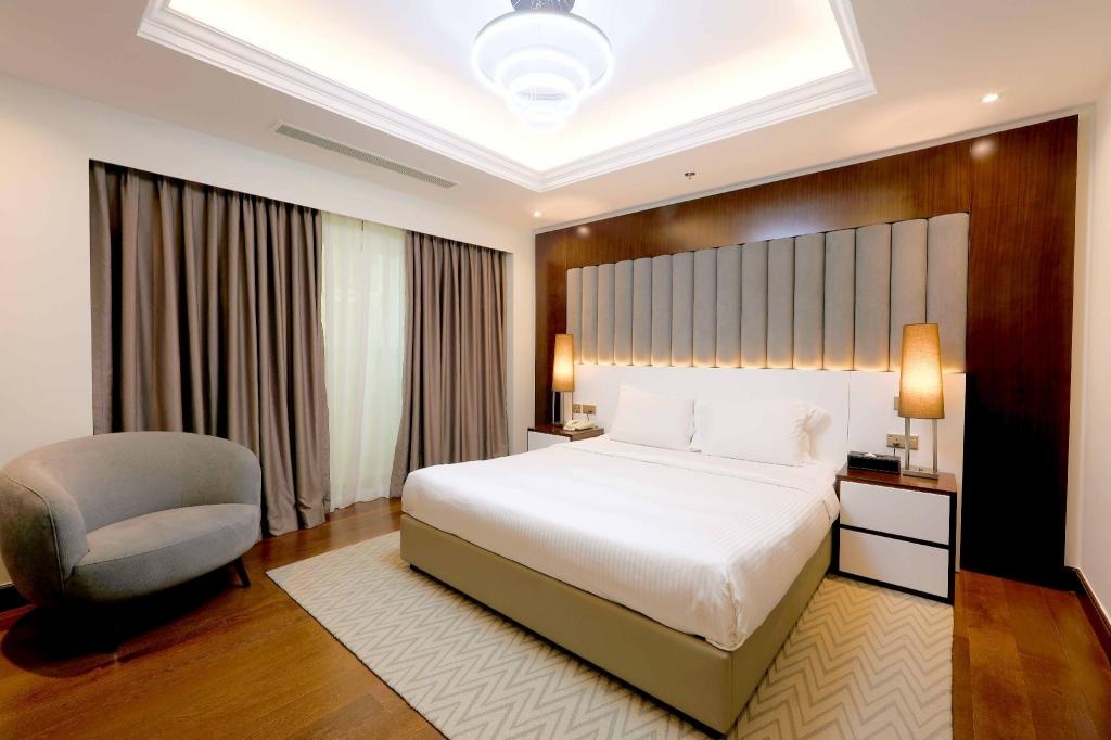 Number One Tower Suites Hotel  Rooms  Rooms Image 17 17