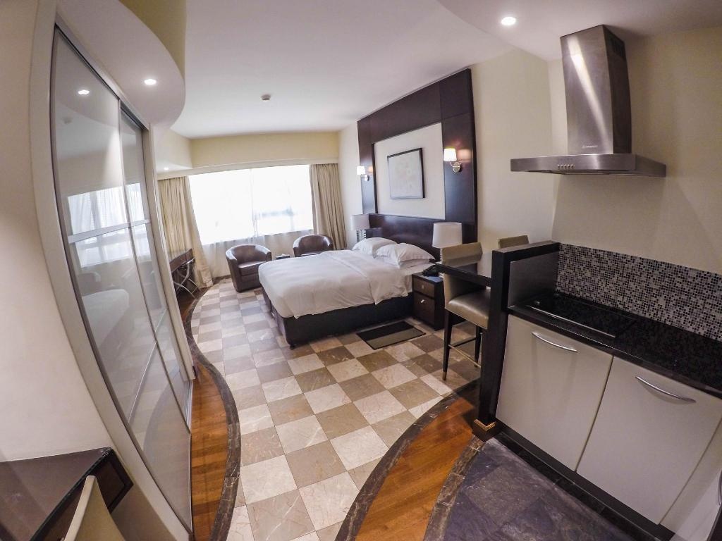 Number One Tower Suites Hotel  Rooms  Rooms Image 9 9