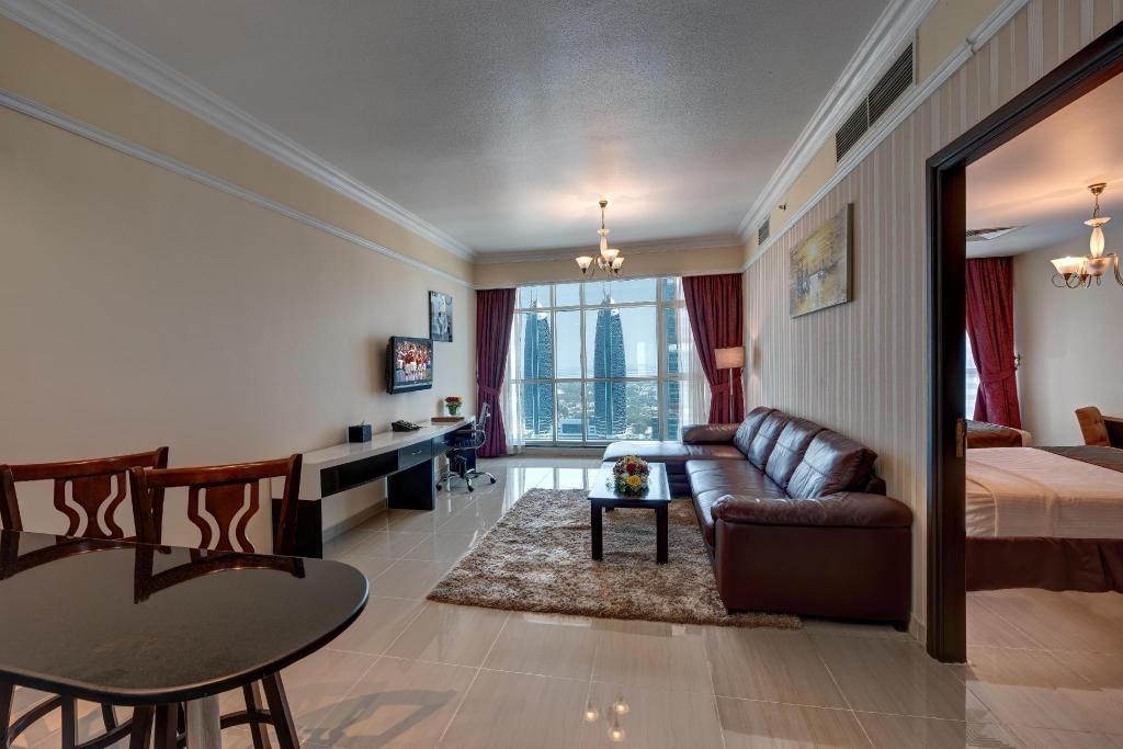 Emirates Grand Hotel  Facilities  Separate Living Room 17