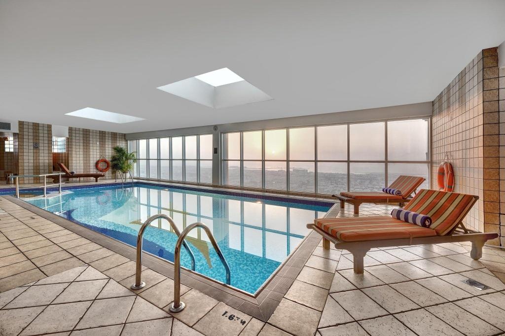 Emirates Grand Hotel  Facilities  Swimming Pool 4