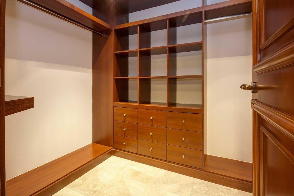 Residence South By Deluxe Holiday Homes  Property Views  Interior View 12