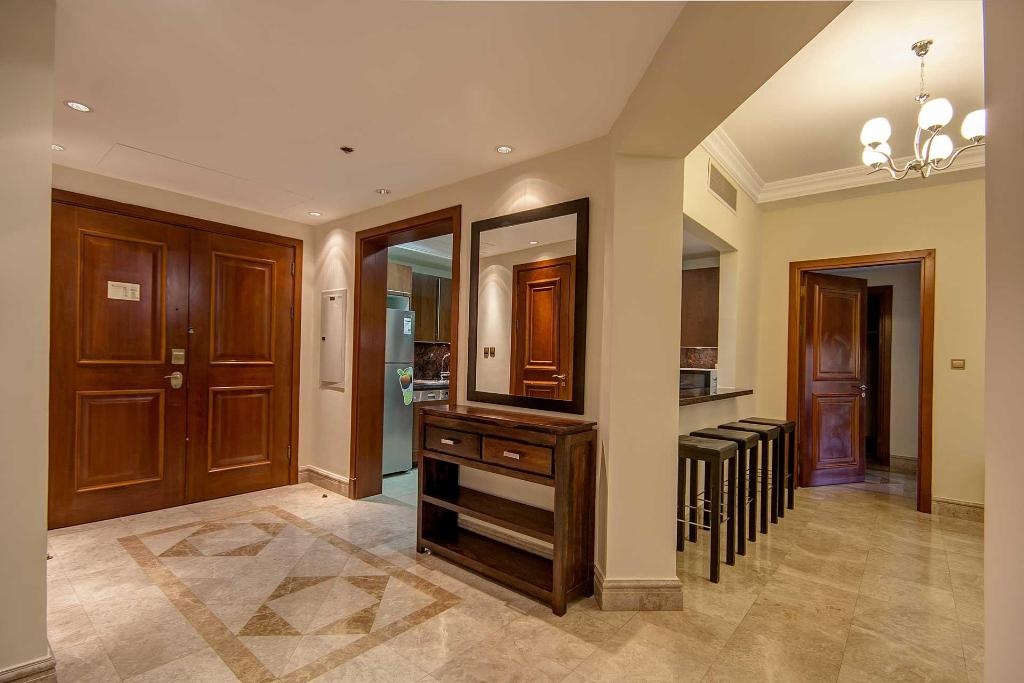 Residence South By Deluxe Holiday Homes  Property Views  Interior View 7
