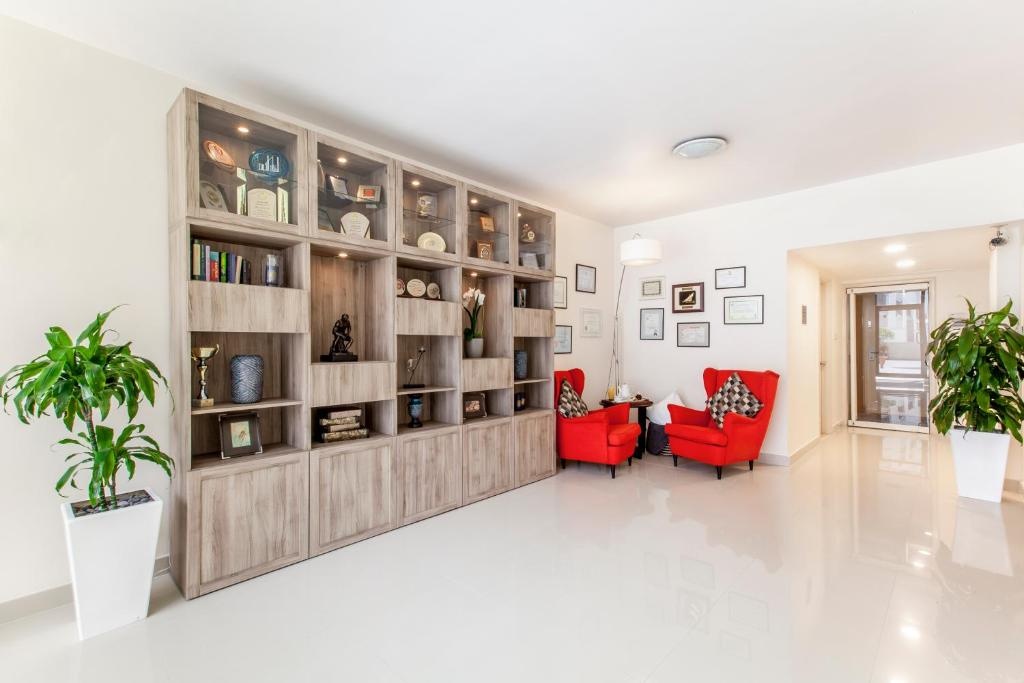 Golden Sands Hotel Apartments  Facilities  Recreational Facilities 13