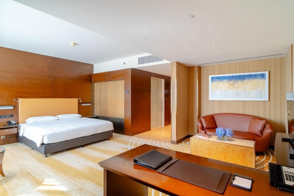 Asiana Hotel  Rooms  Junior Suite Bedroom 15