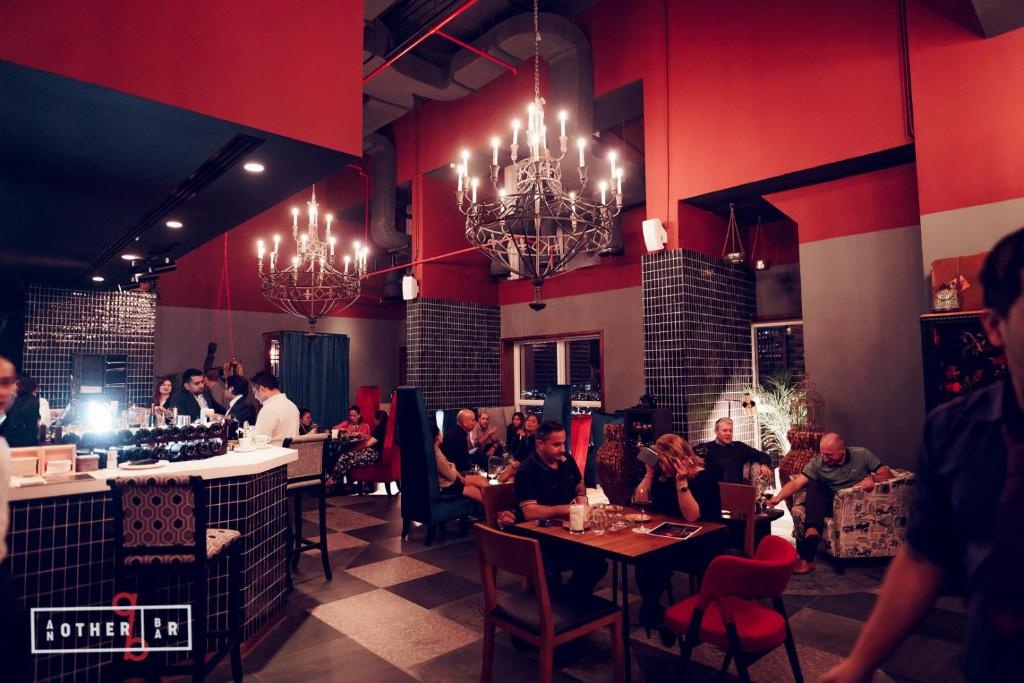 Dusit Thani Dubai Hotel  Dining  Dining Image 15 15