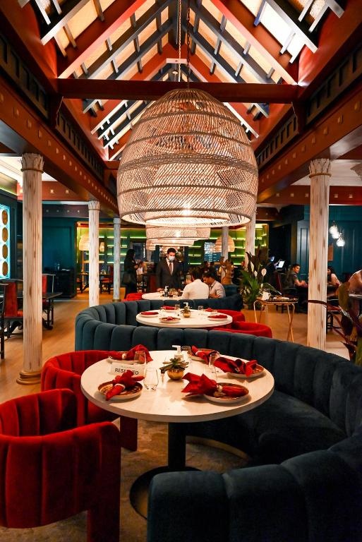 Dusit Thani Dubai Hotel  Dining  Dining Image 6 6