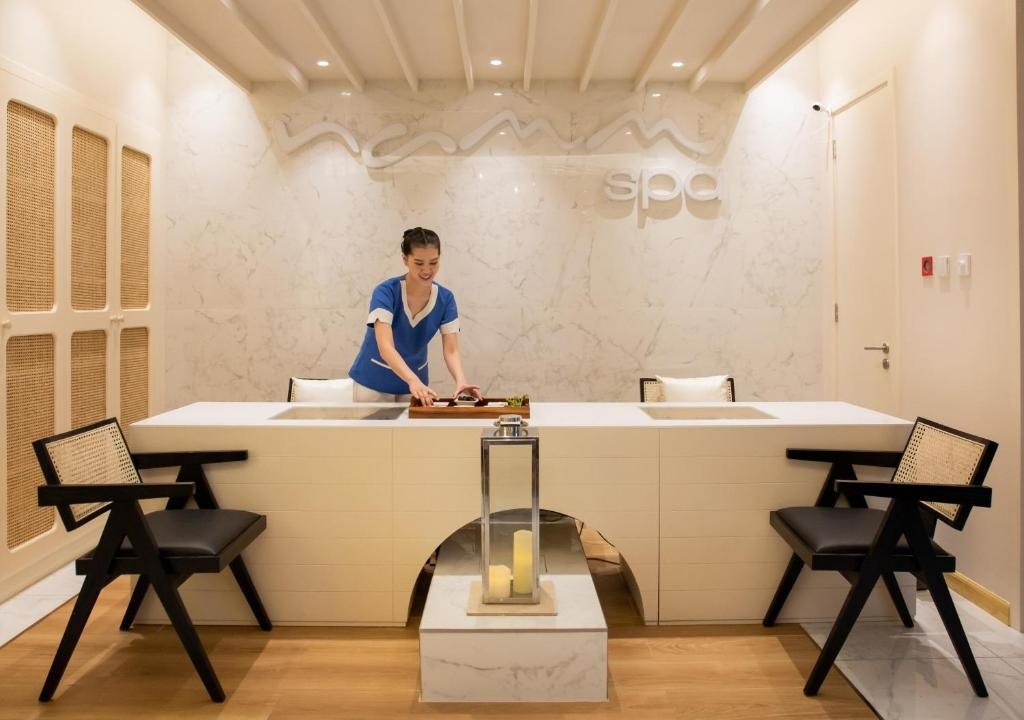 Dusit Thani Dubai Hotel  Facilities  Spa 20
