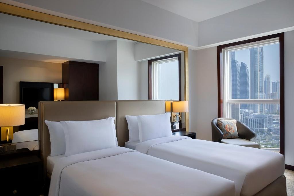 Dusit Thani Dubai Hotel  Rooms  Rooms Image 26 26