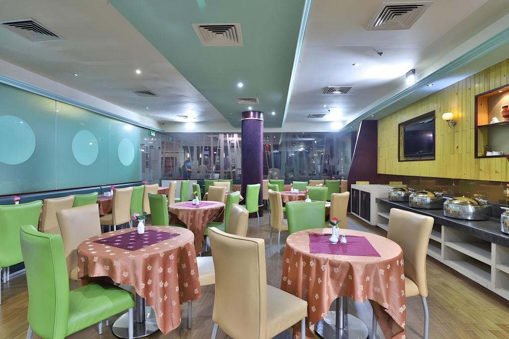 Palette Phoenix Hotel  Dining  Dining Image 3 3